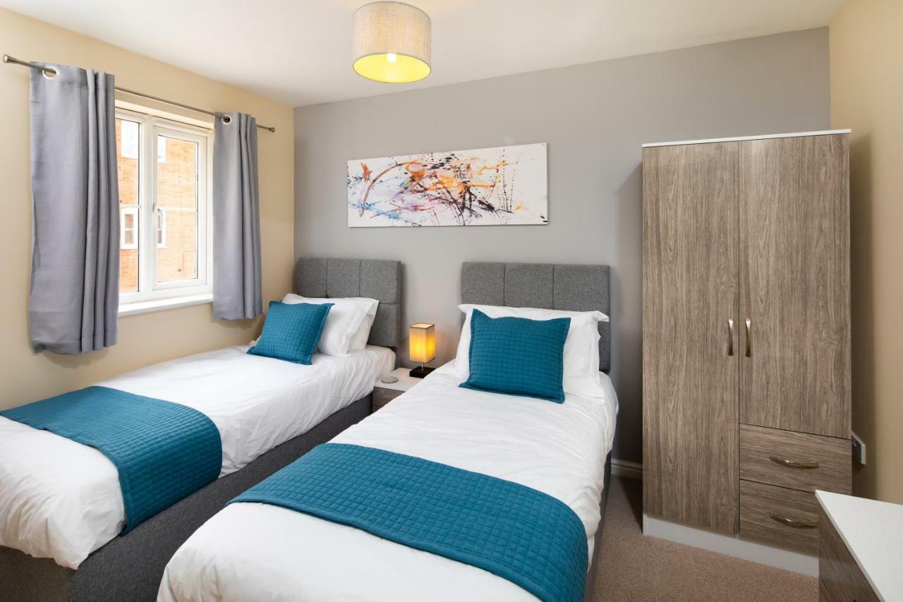 Modern And Spacious Home From Home 1 Mile From M1 - With Netflix, Prime Video, Ps5, Free Parking, Superfast Wifi, Bbq - Sleeps 11 - By Brightleap Apartments Milton Keynes Eksteriør bilde