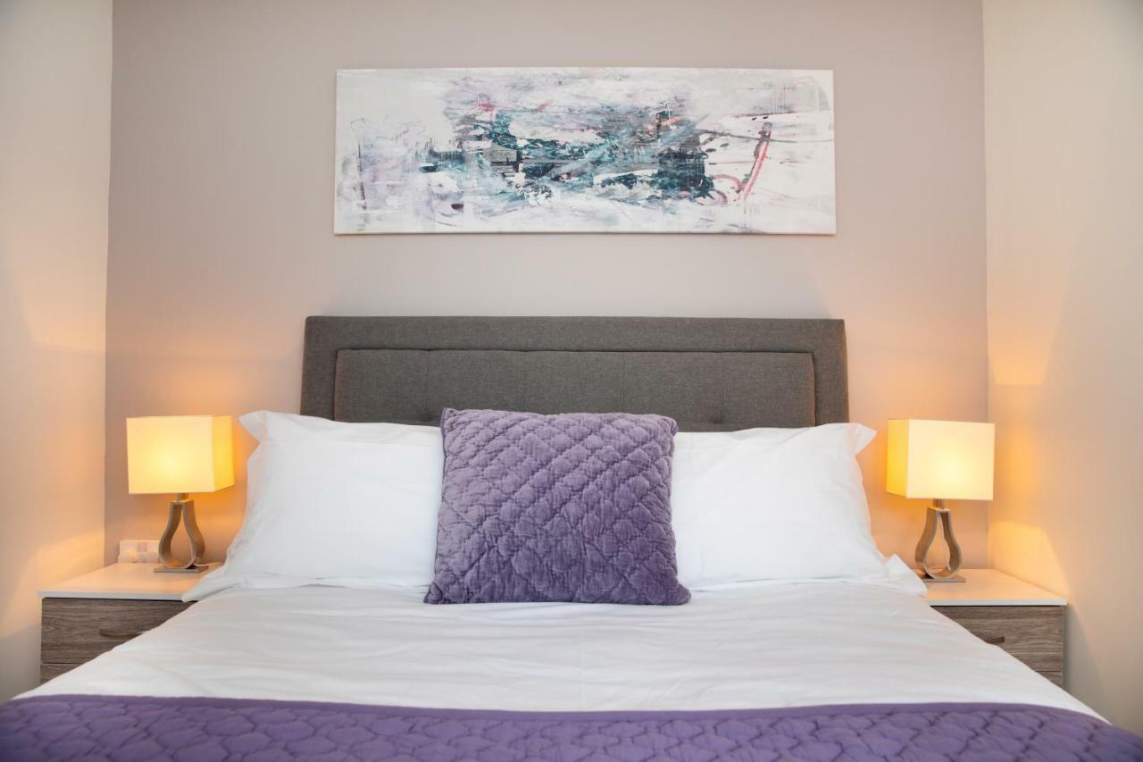 Modern And Spacious Home From Home 1 Mile From M1 - With Netflix, Prime Video, Ps5, Free Parking, Superfast Wifi, Bbq - Sleeps 11 - By Brightleap Apartments Milton Keynes Eksteriør bilde
